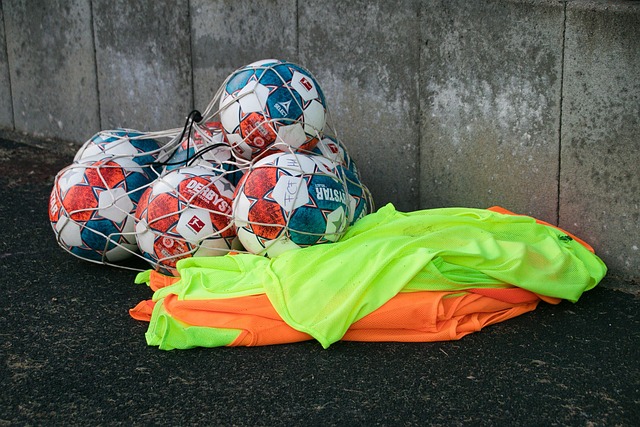 他的表现依 他的表现依