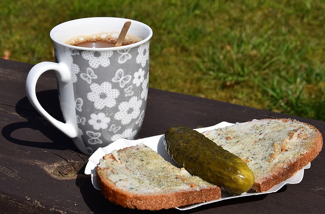 展现极强的 展现极强的