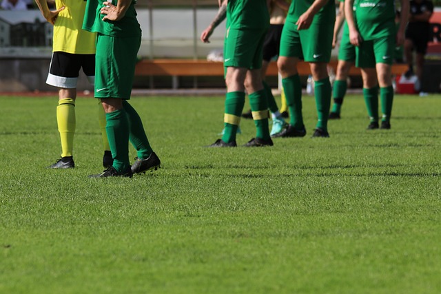 不断调整中 不断调整中